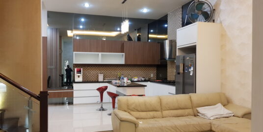 Dijual Villa Siap Huni Komplek Cemara Asri