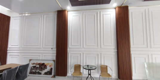 Dijual Rumah 3 lantai di Komplek Cemara Asri.